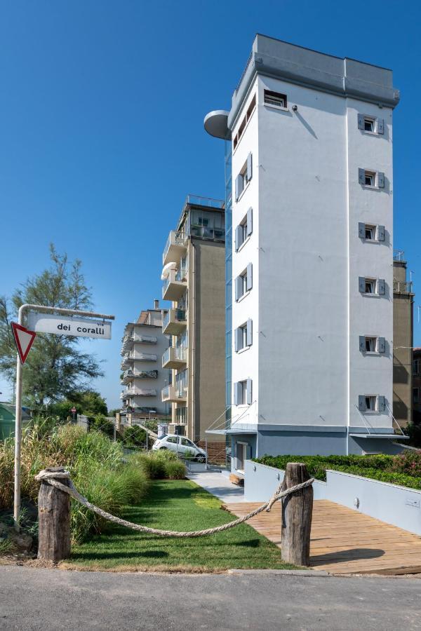 Sea Tower Torre Telemetrica Lido Di Venezia Hotell Exteriör bild